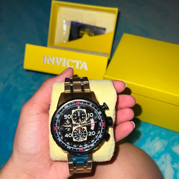 Invicta Aviator Men's Watch - Picture 3 of 4